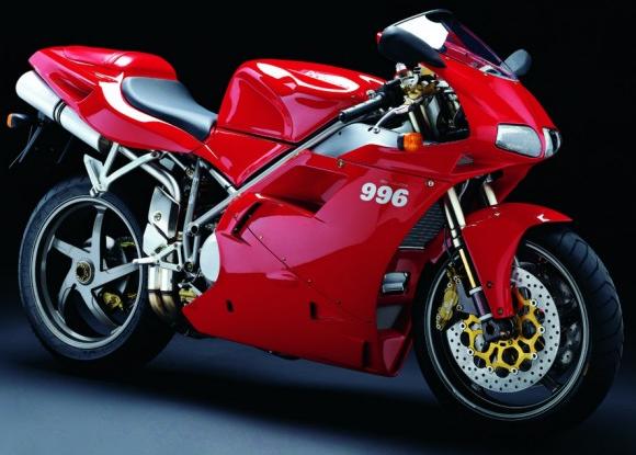 DUCATI 996